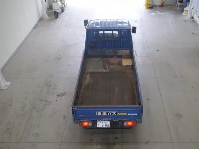 Mazda TITAN
