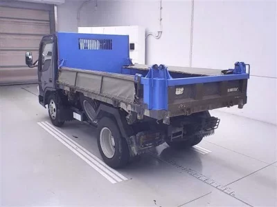 Mazda TITAN