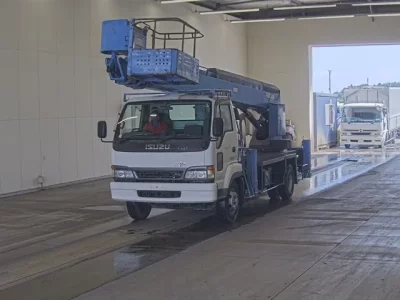 Isuzu FORWARD