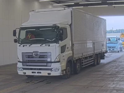 Hino PROFIA