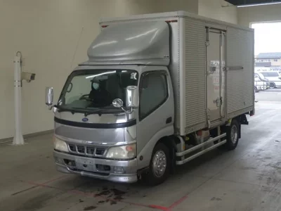 Hino DUTRO