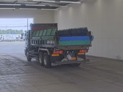 Hino PROFIA