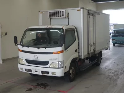Hino DUTRO