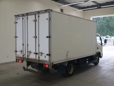 Hino DUTRO