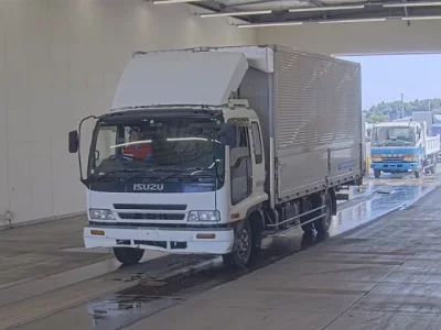Isuzu FORWARD