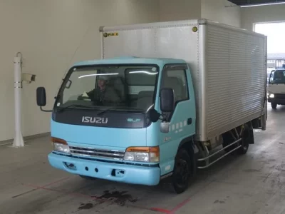 Isuzu ELF