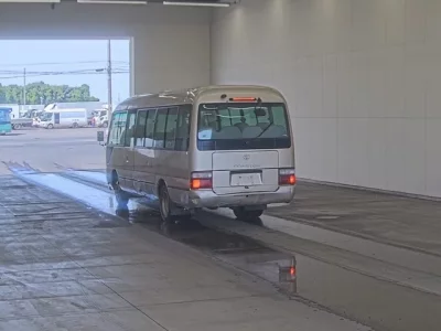 Toyota COASTER