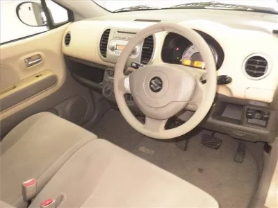 Suzuki MRWAGON