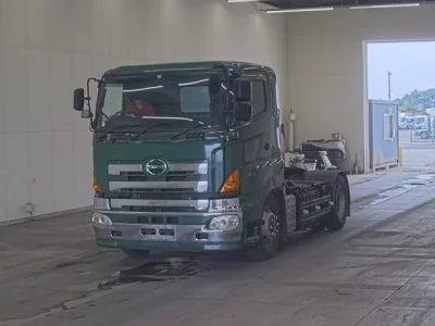 Hino TRUCK