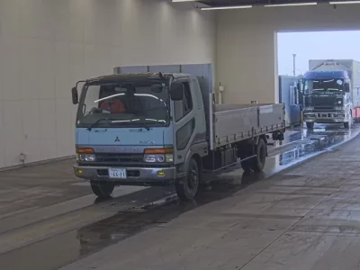 Mitsubishi FUSO FIGHTER