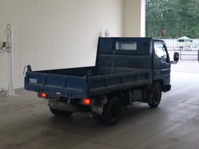Mazda TITAN
