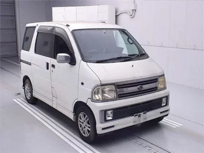 Daihatsu Atrai Wagon