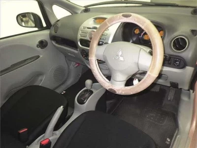 Mitsubishi I