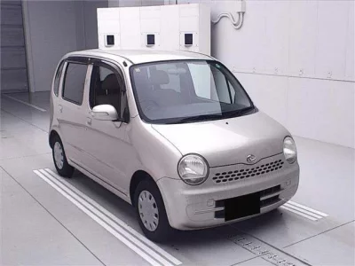 Daihatsu MOVE LATTE