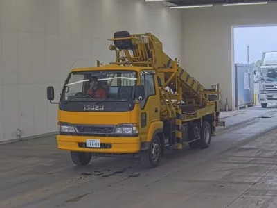 Isuzu JUSTON