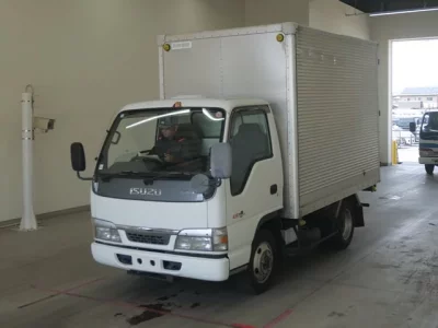 Isuzu ELF