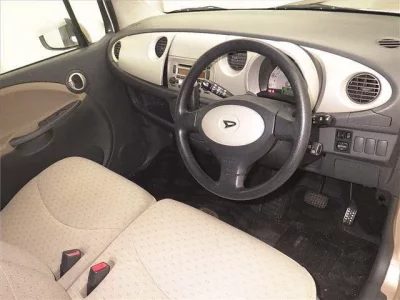Daihatsu MOVE LATTE