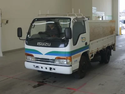 Isuzu ELF