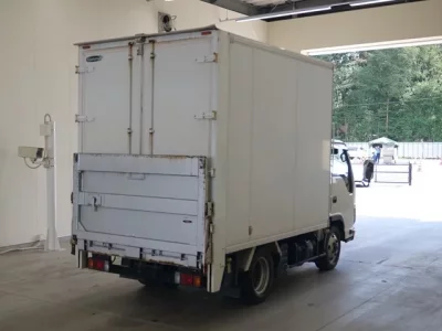 Mazda TITAN
