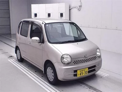 Daihatsu MOVE LATTE