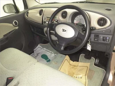 Daihatsu MOVE LATTE
