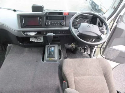 Toyota COASTER