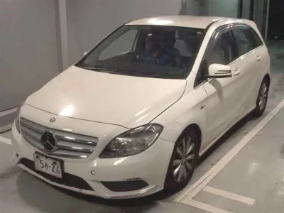 Mercedes-Benz B CLASS