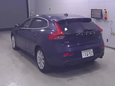 Volvo V40