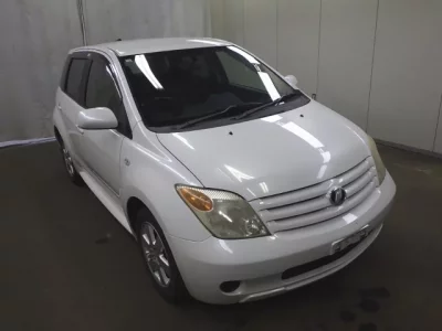 Toyota IST