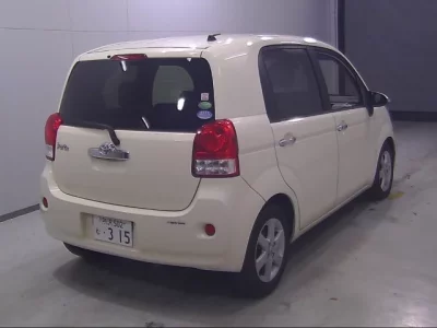 Toyota PORTE