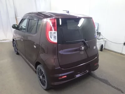 Suzuki MRWAGON