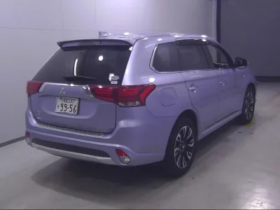 Mitsubishi OUTLANDER PHEV