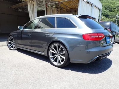 Audi RS4