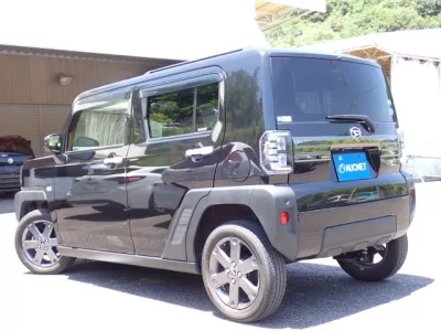 Daihatsu TAFT