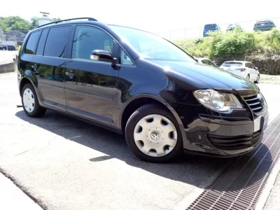 Volkswagen GOLF TOURAN
