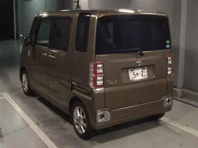 Toyota PIXIS MEGA