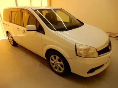 Nissan LAFESTA