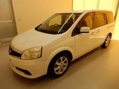 Nissan LAFESTA
