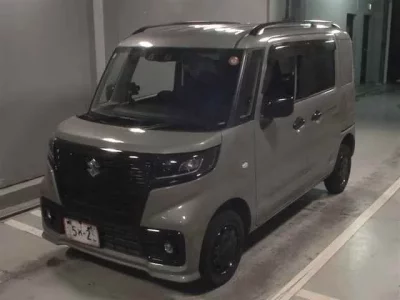 Suzuki SPACIA BASE