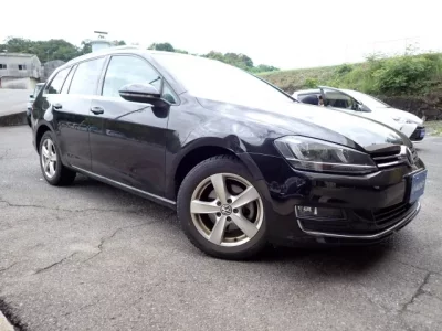 Volkswagen GOLF VARIANT