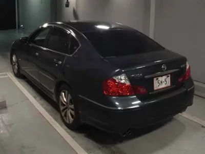 Nissan FUGA