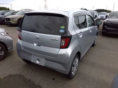 Daihatsu MIRA E S