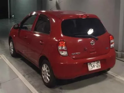 Nissan MARCH