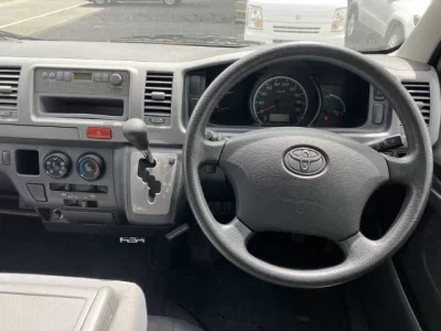 Toyota REGIUS ACE VAN