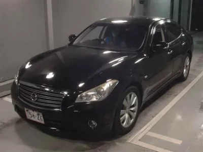 Nissan FUGA