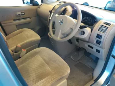 Nissan LAFESTA