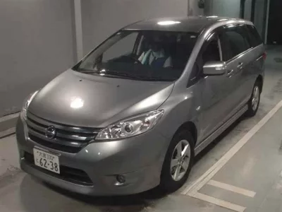 Nissan LAFESTA