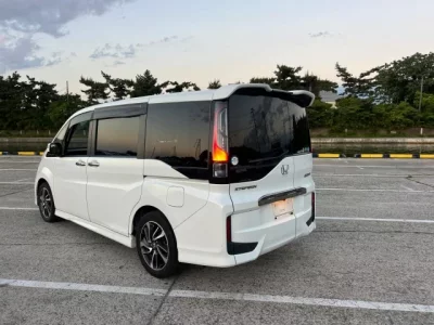 Honda STEP WAGON