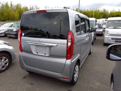 Honda N BOX