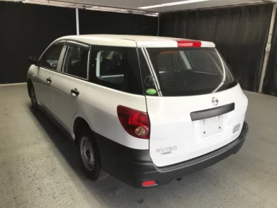 Nissan AD
